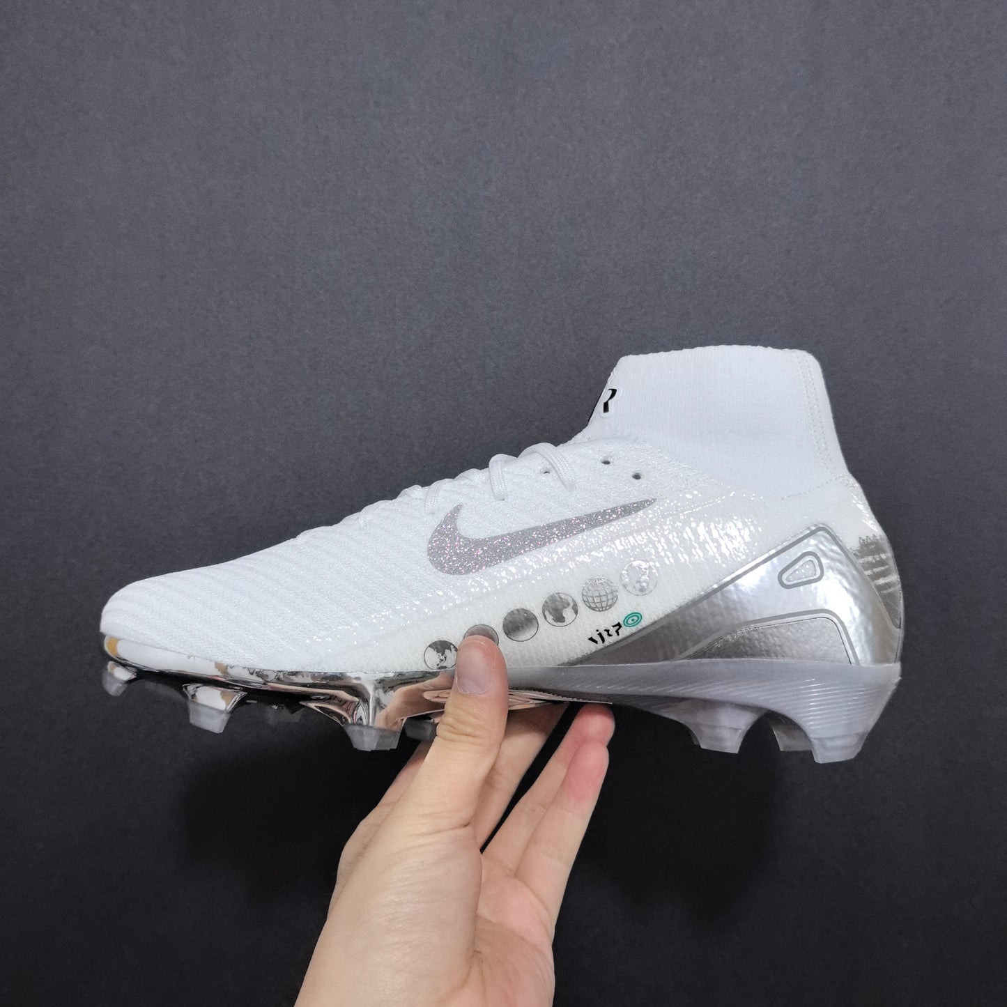 SUPERFLY 16