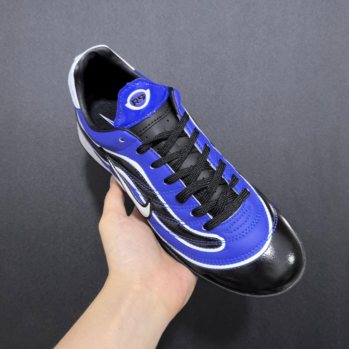 R9 MERCURIAL
