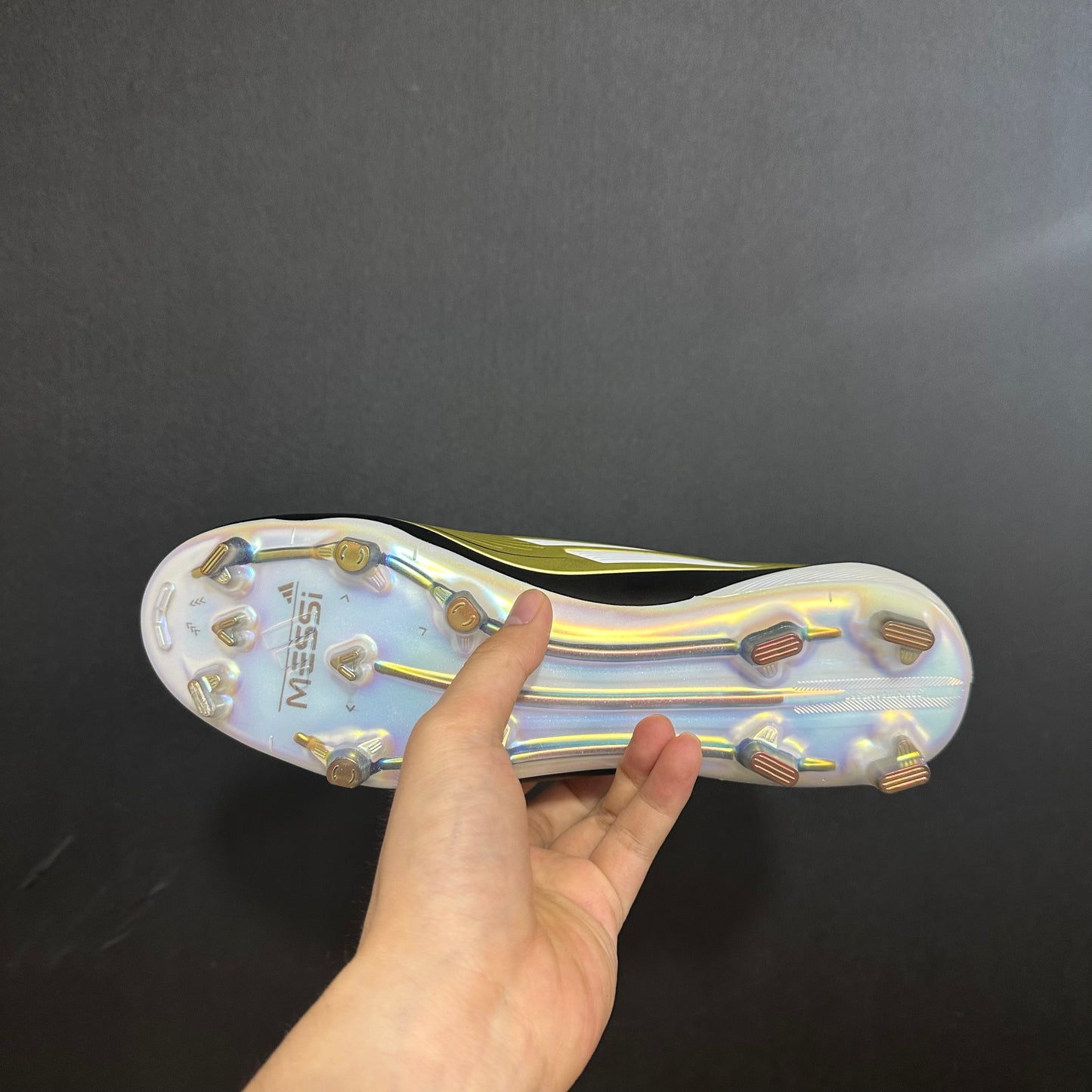 F50 LACELESS