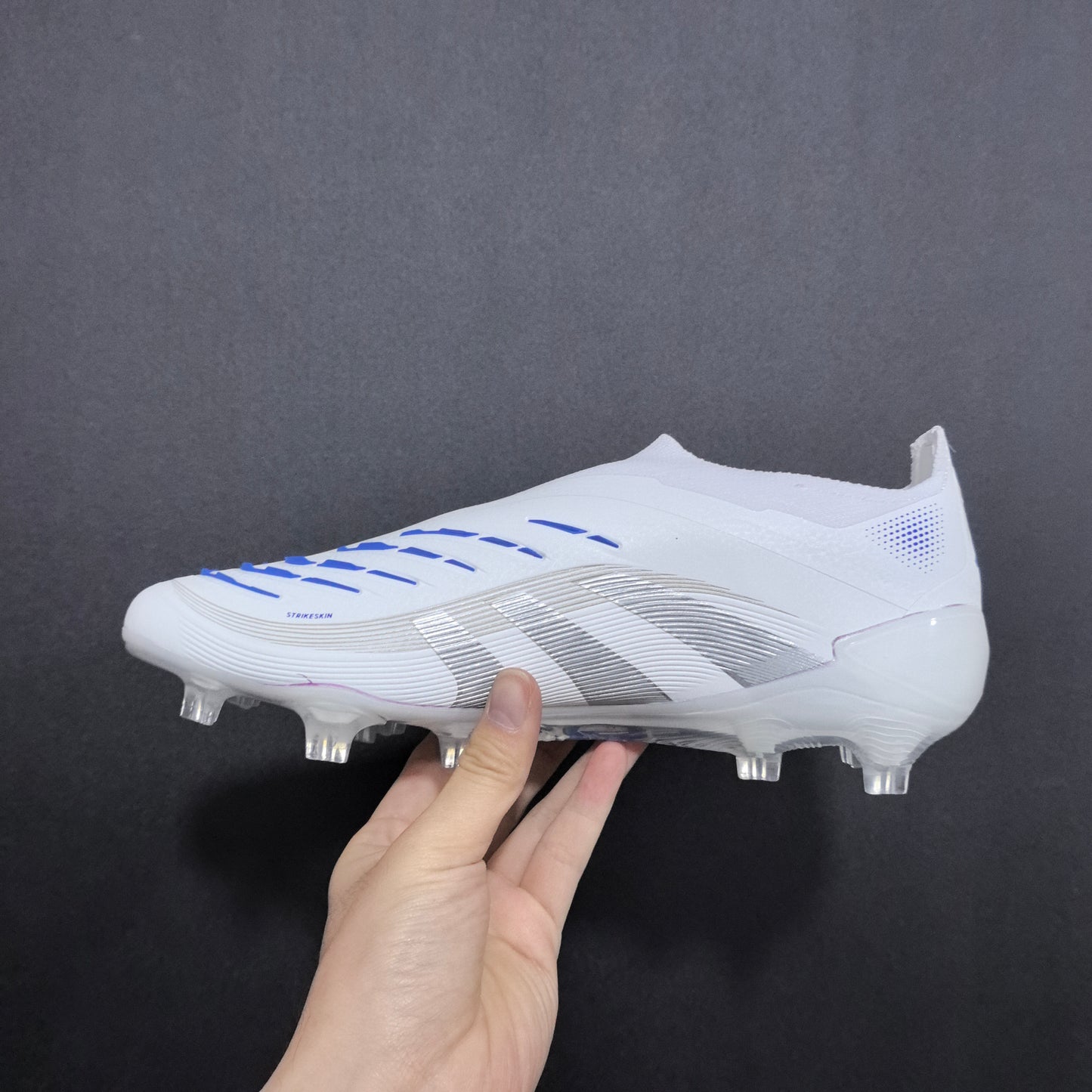 ELITE 25 LACELESS