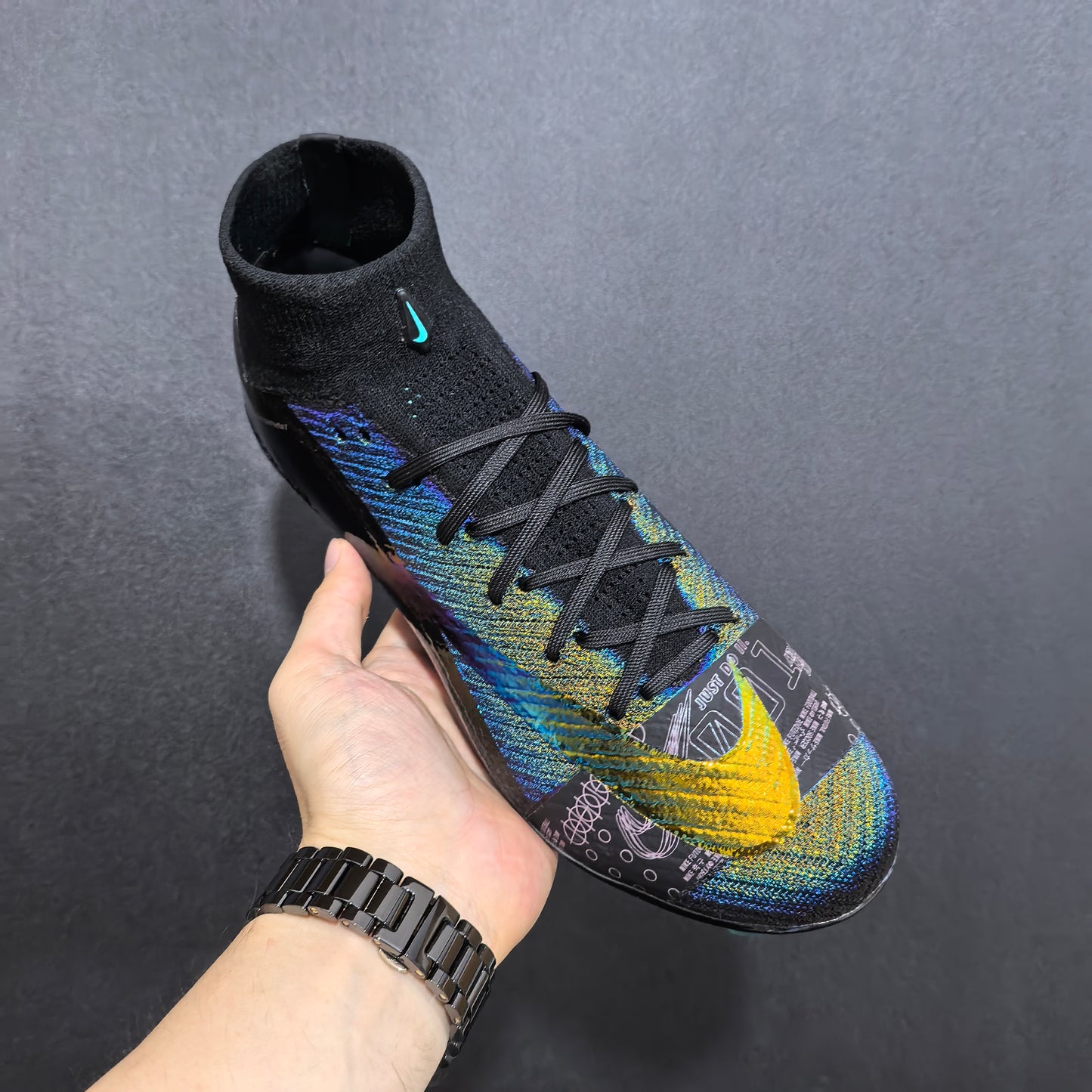 SUPERFLY 16