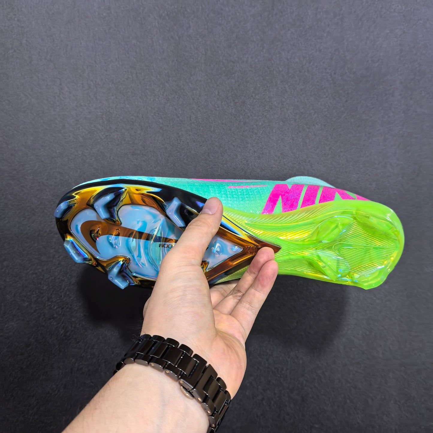 SUPERFLY 16