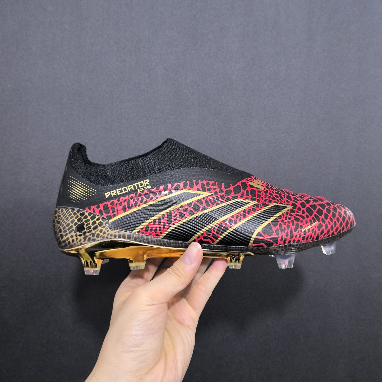 ELITE 25 LACELESS
