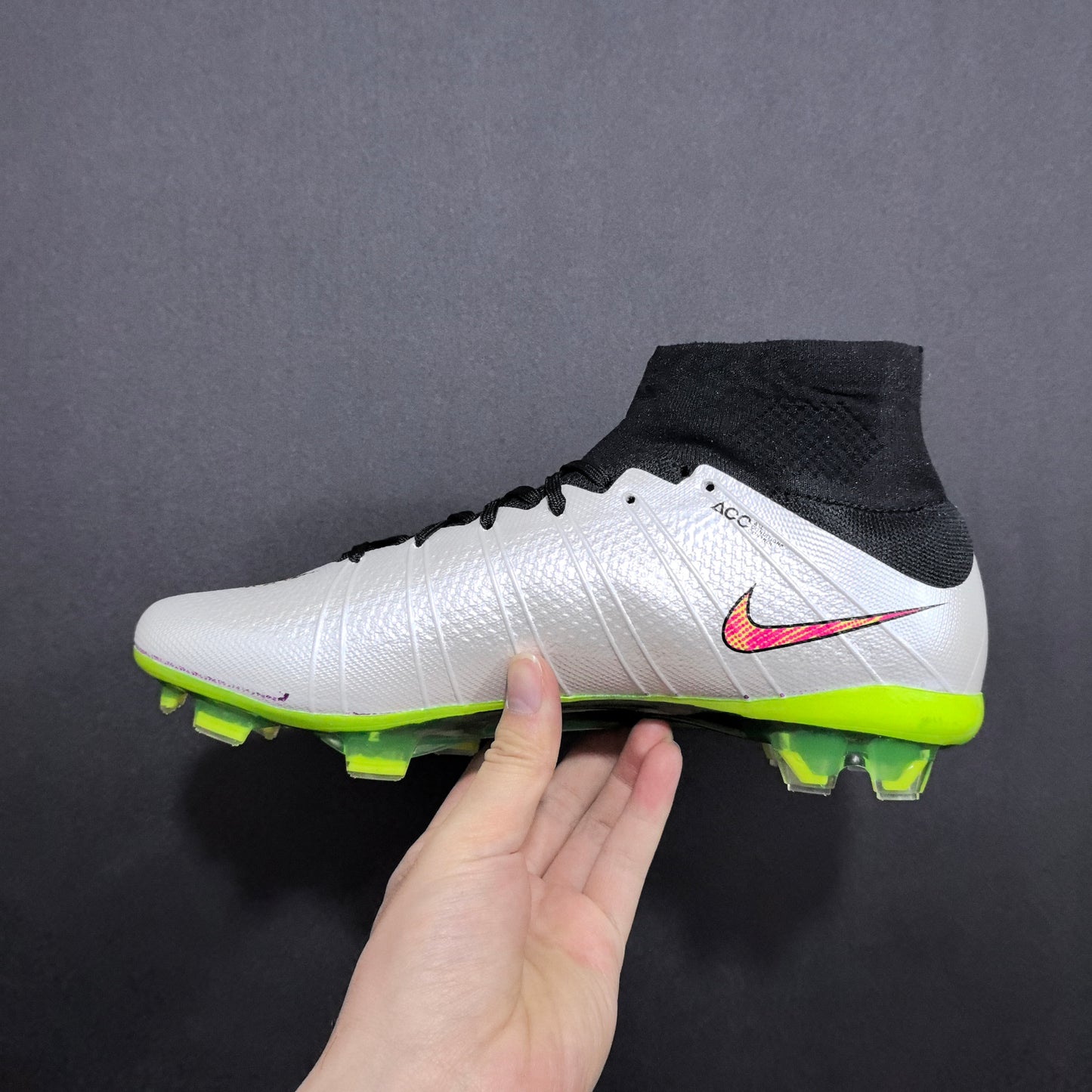 SUPERFLY 4