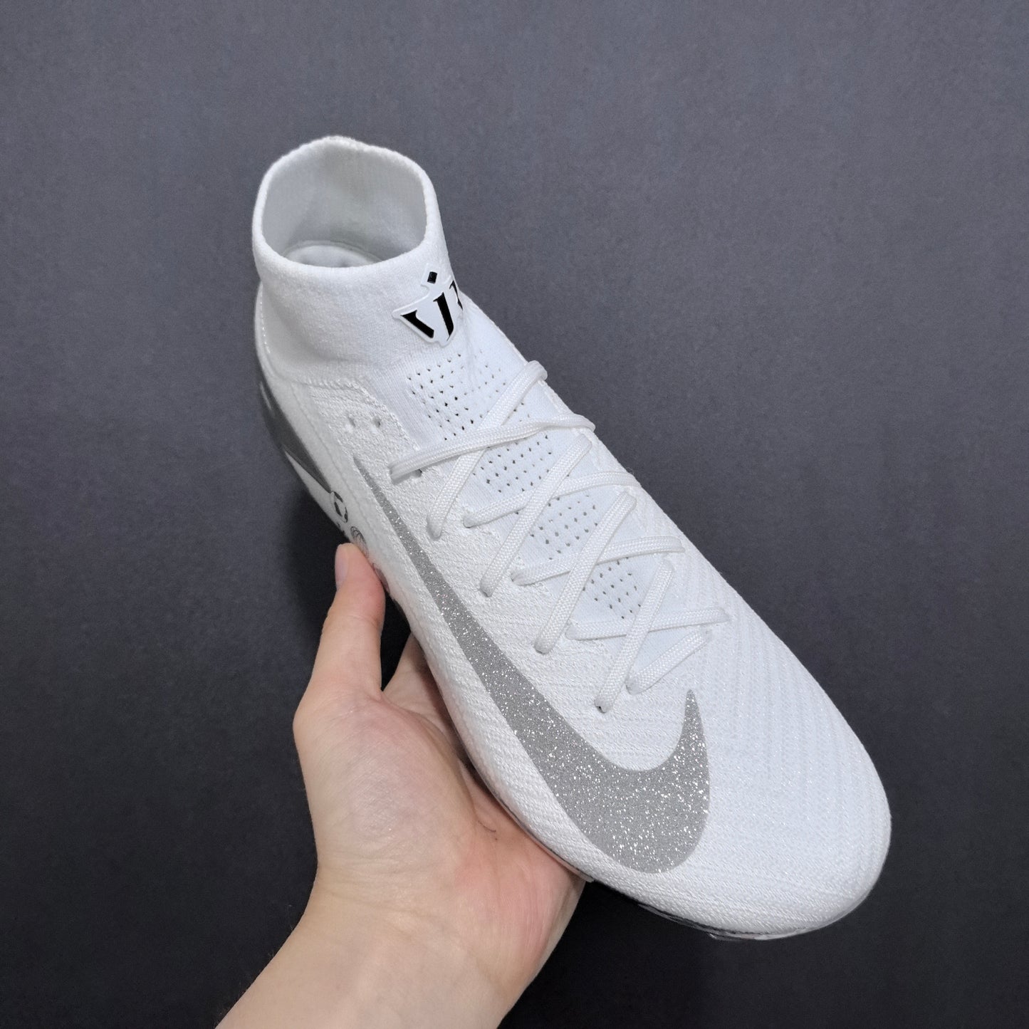 SUPERFLY 16