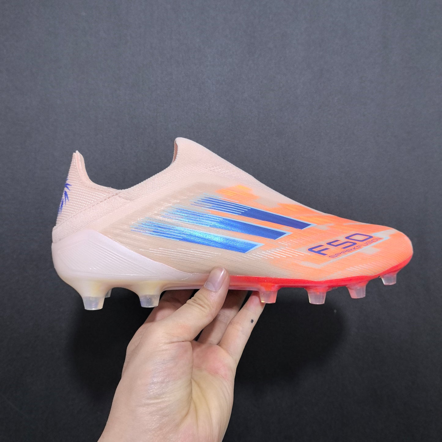 F50 LACELESS