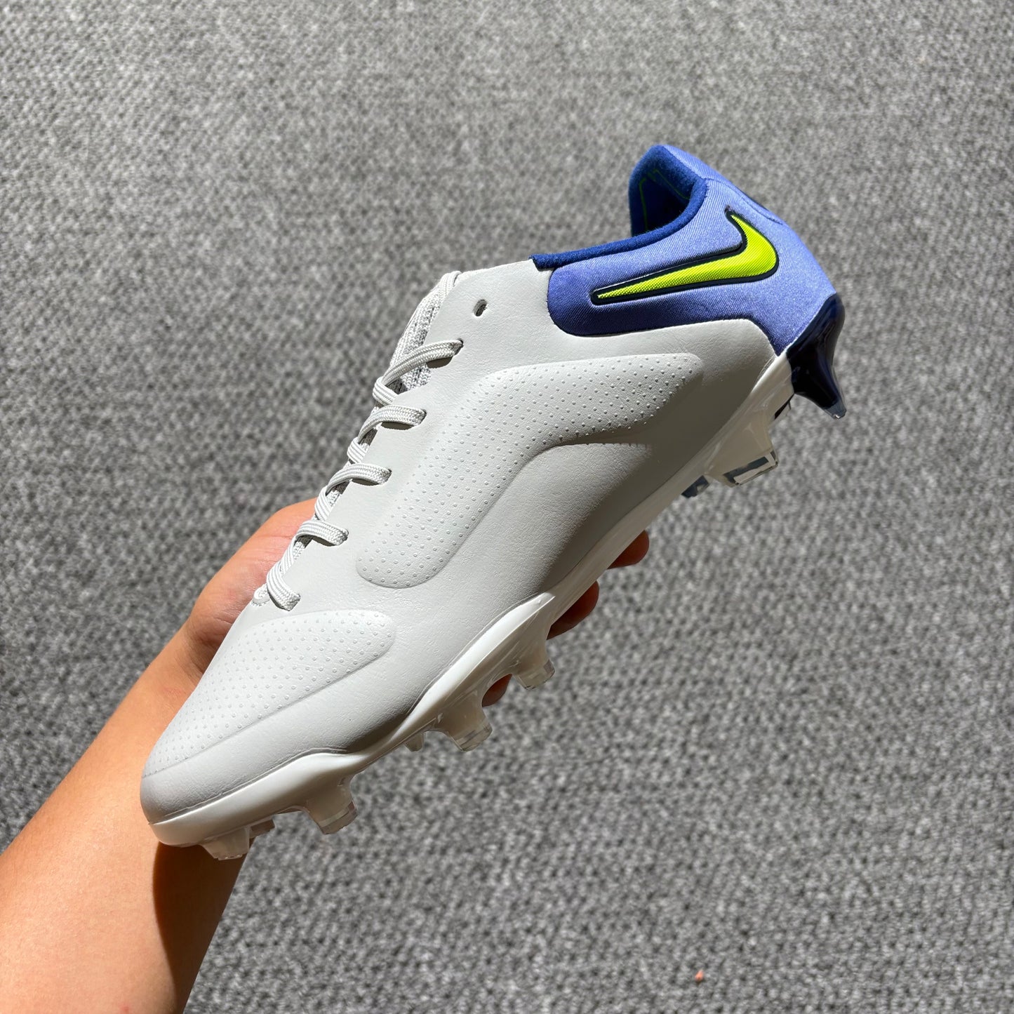LEGEND 9