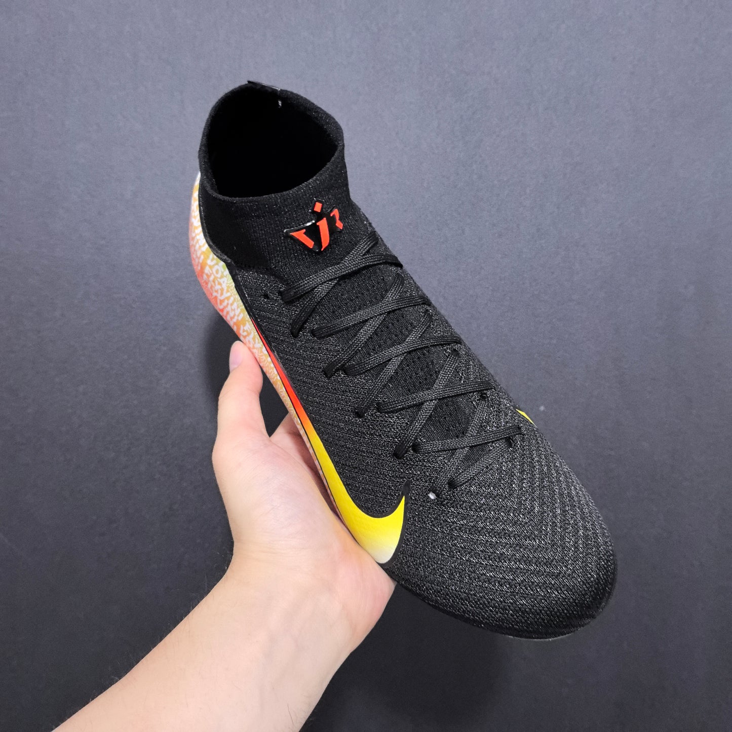SUPERFLY 16