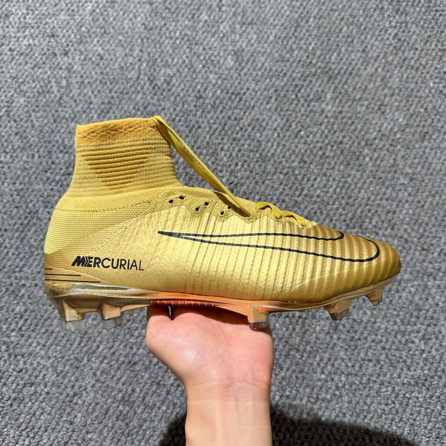 SUPERFLY 5
