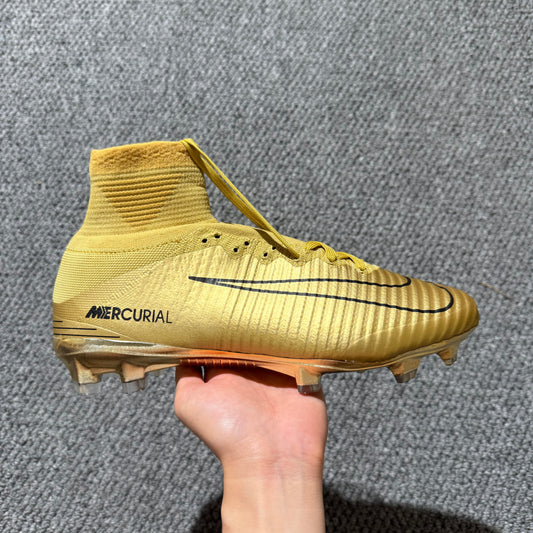 SUPERFLY 5