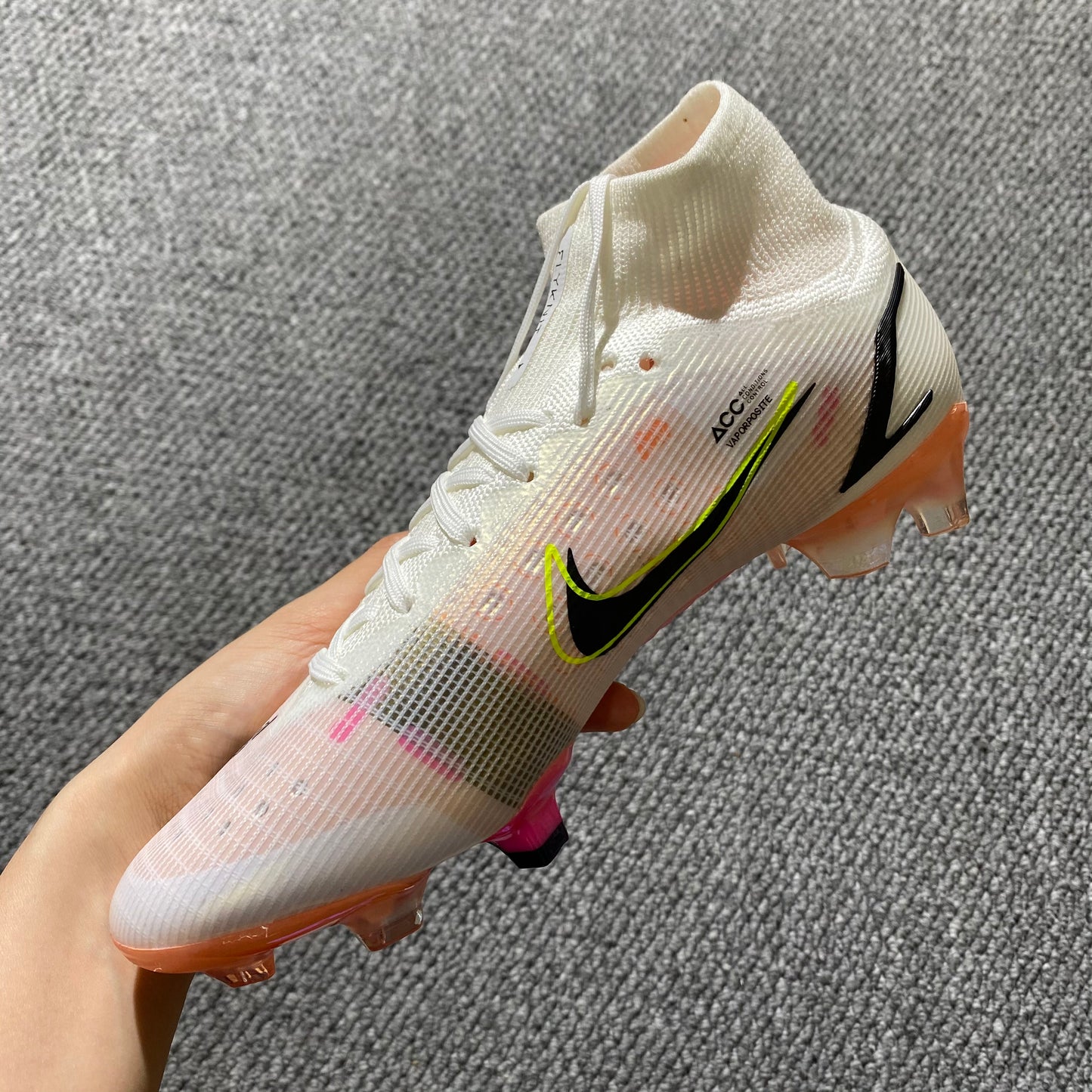 SUPERFLY 14