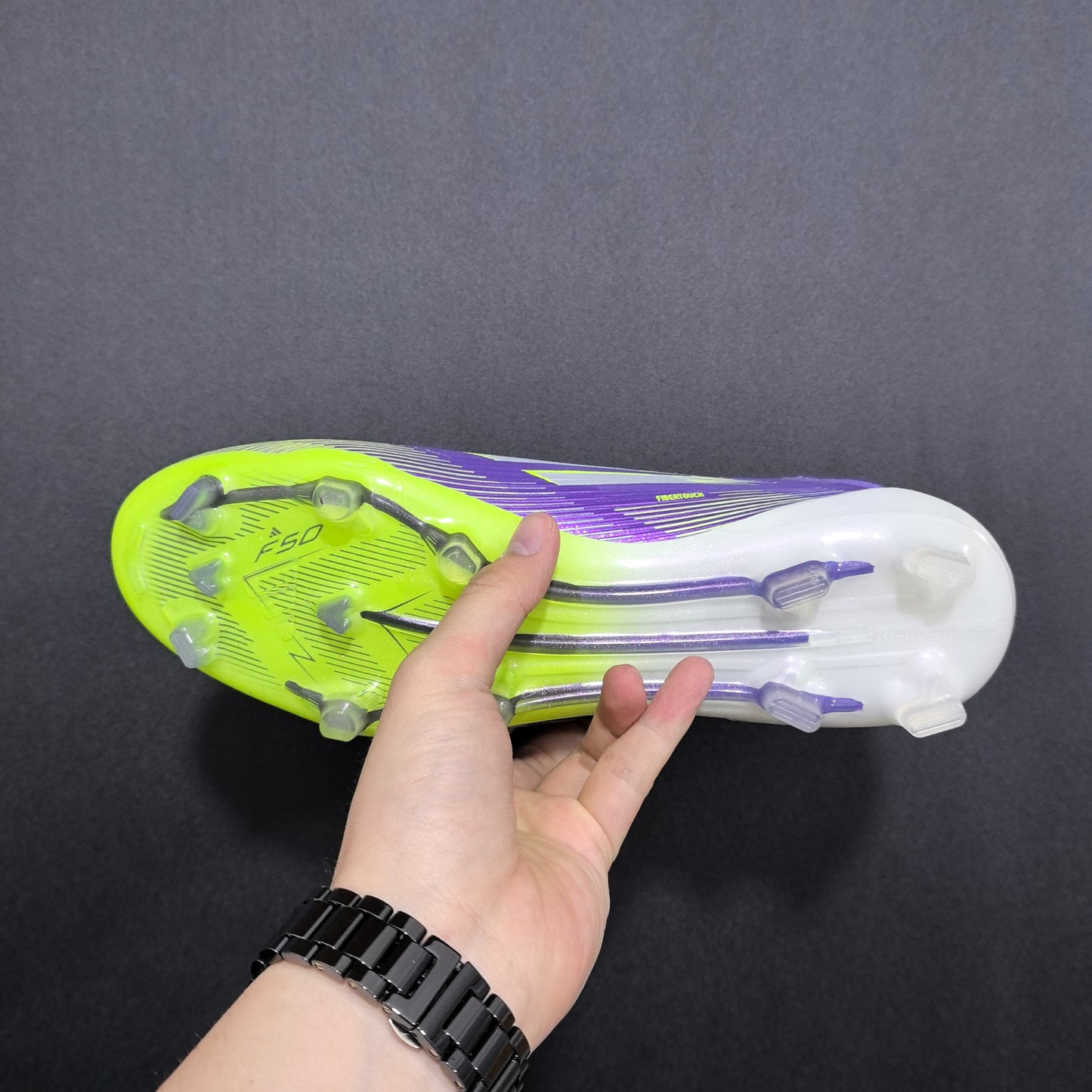 F50 LACELESS