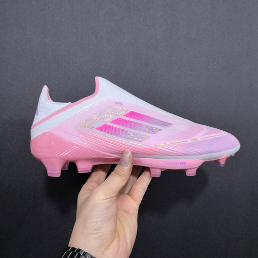 F50+ LACELESS