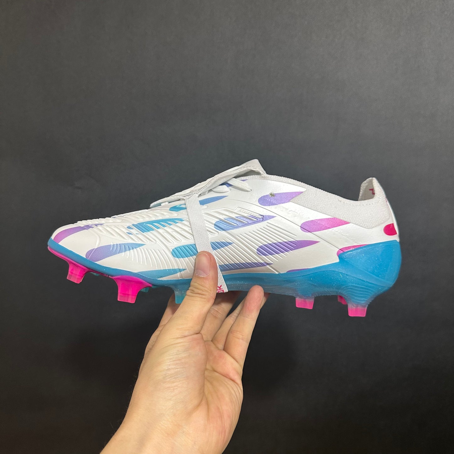 ELITE TONGUE 24