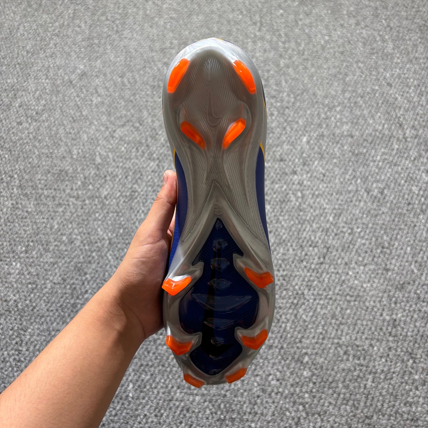 SUPERFLY 8