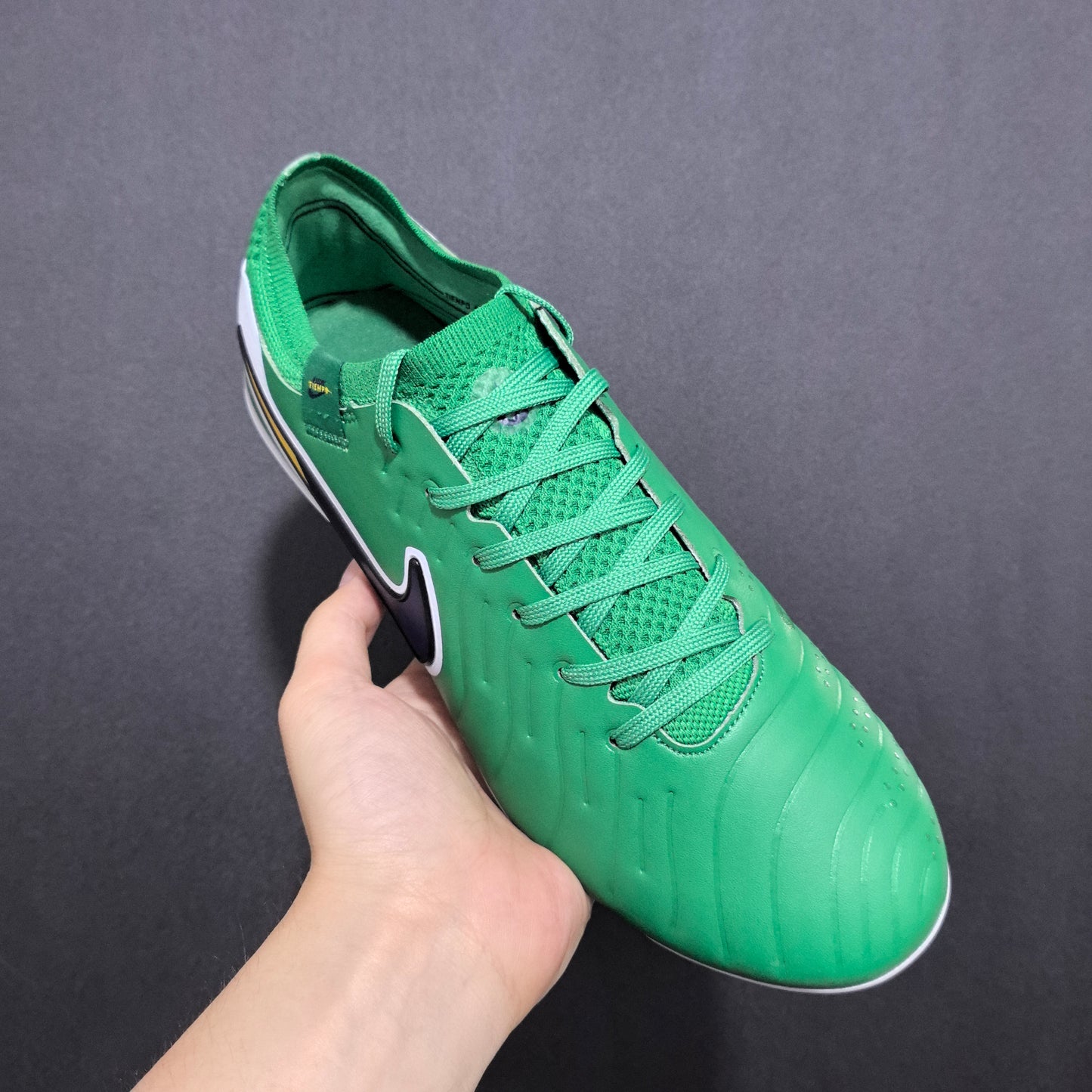 LEGEND 10 ELITE