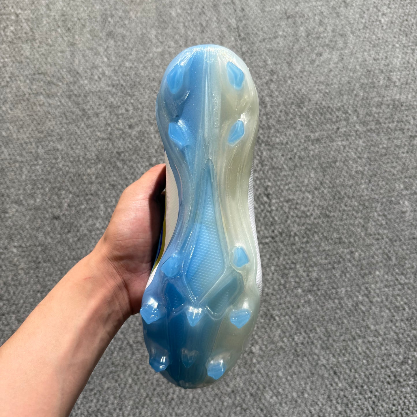 X CRAZYFAST LACELESS
