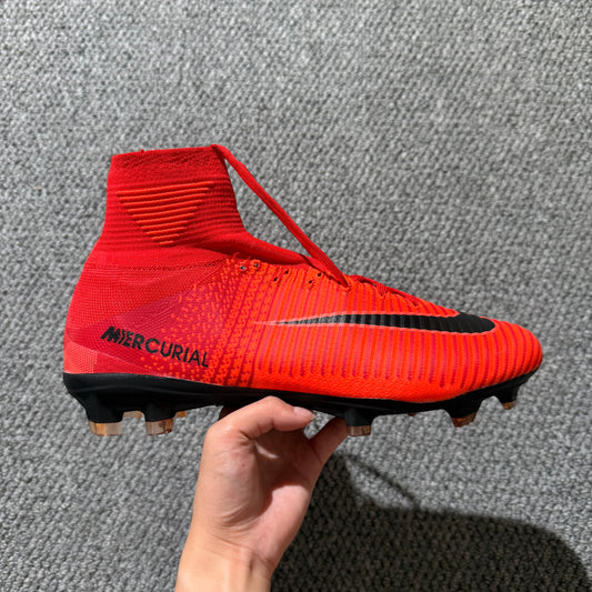 SUPERFLY 5