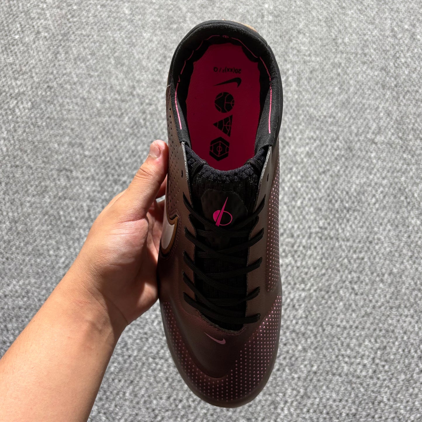 LEGEND 9