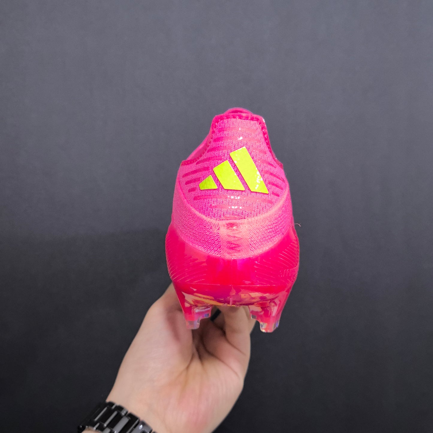 F50+ LACELESS
