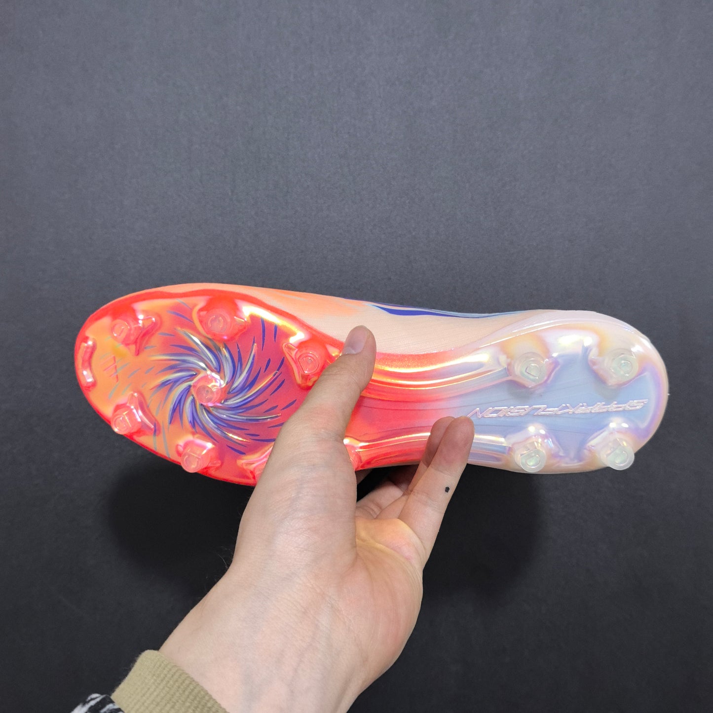 F50 LACELESS