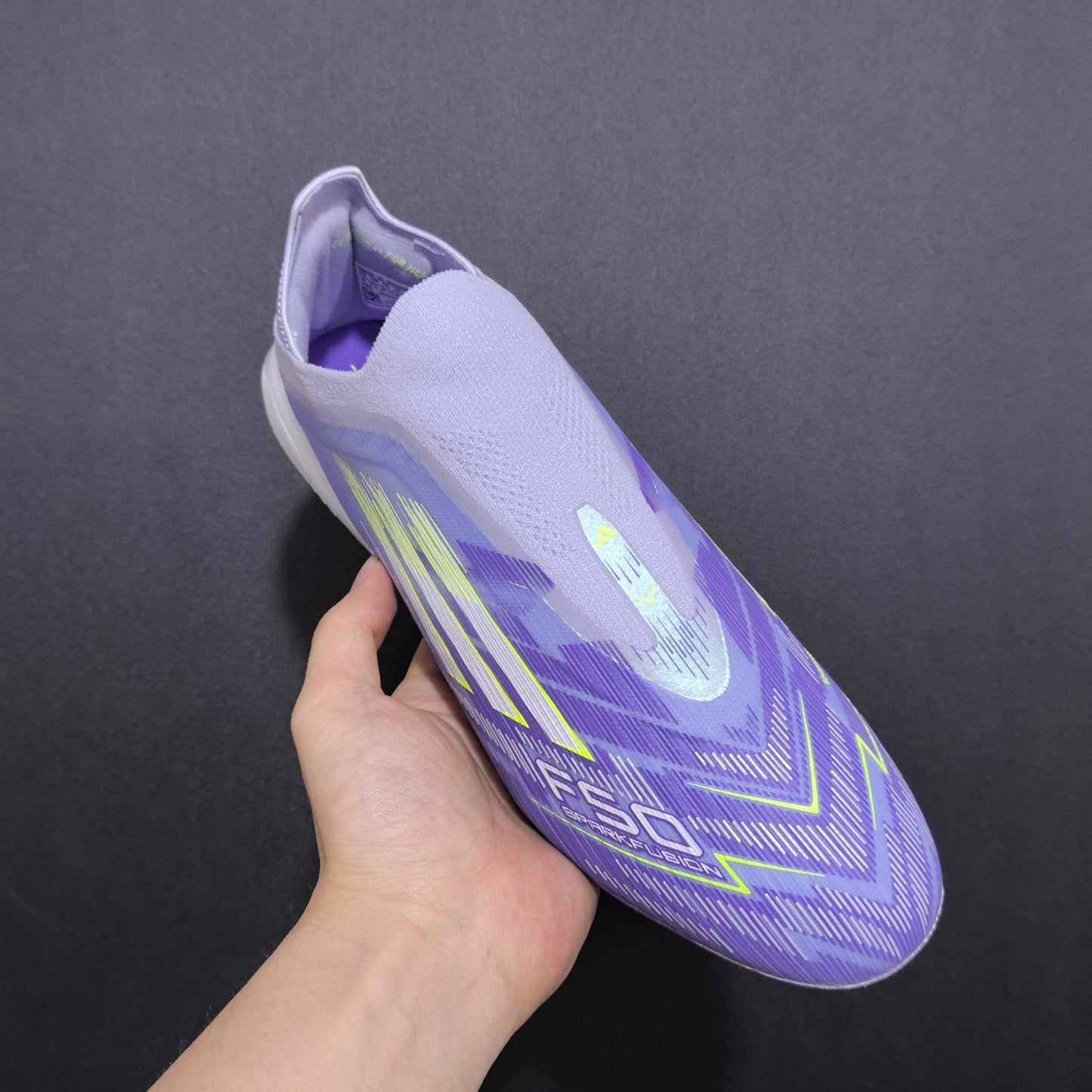 F50 LACELESS