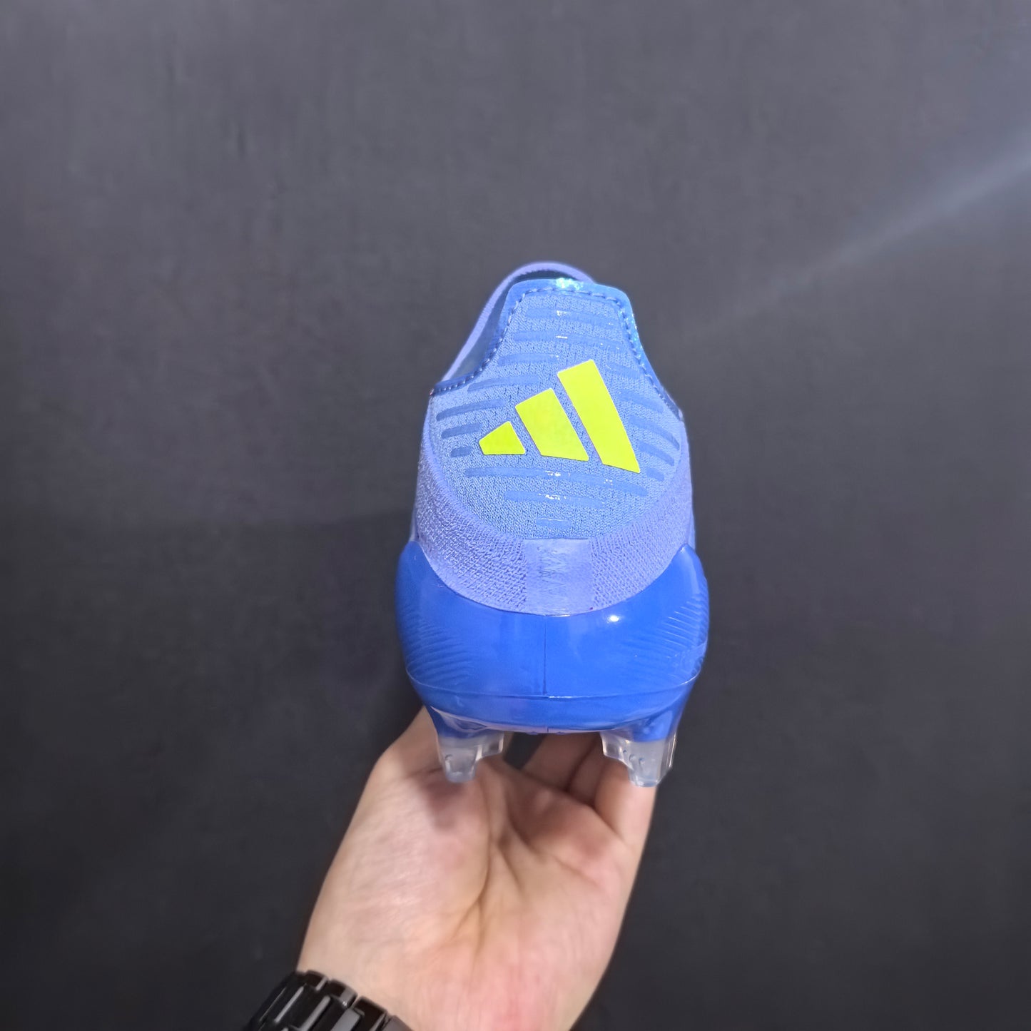 F50 LACELESS