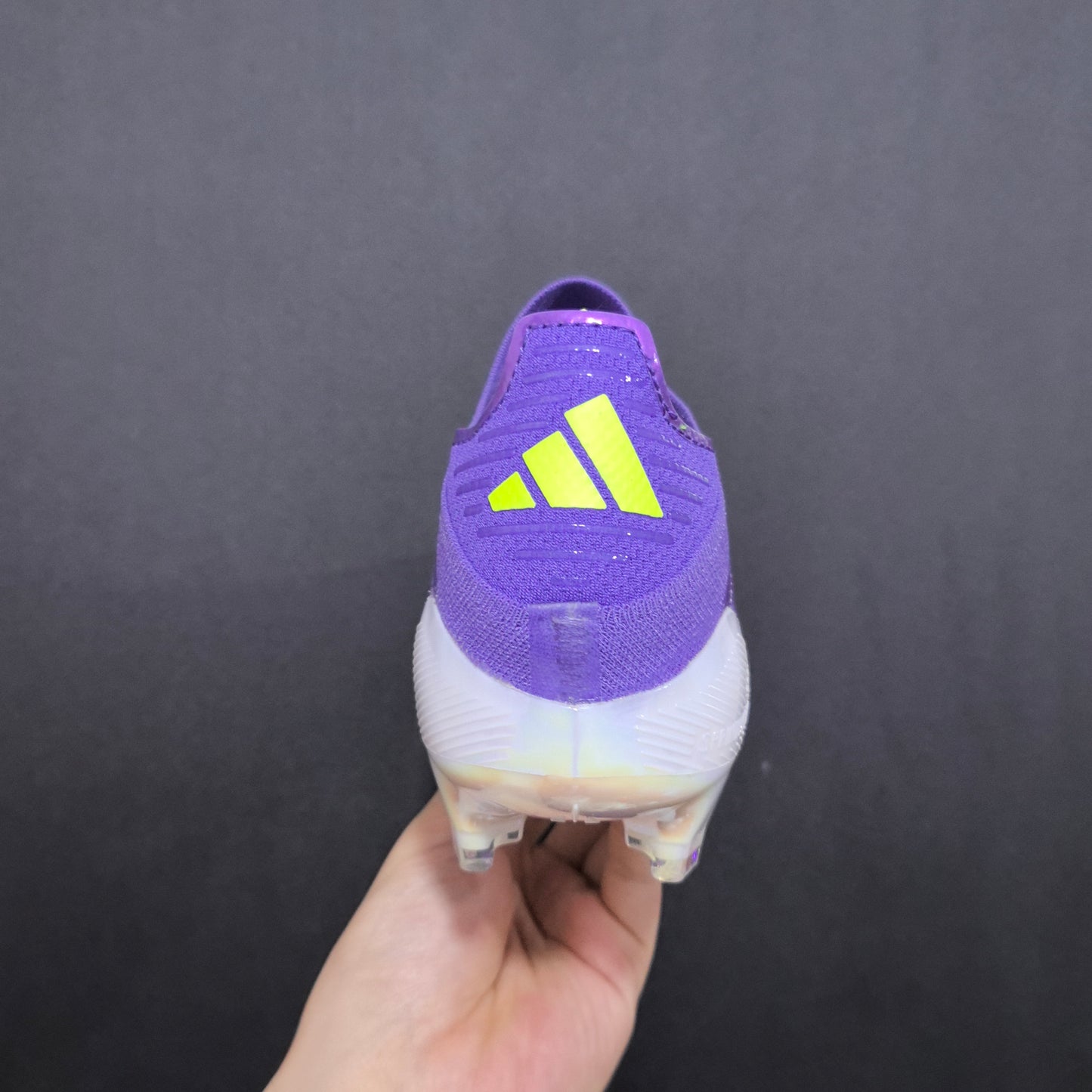 F50+ LACELESS