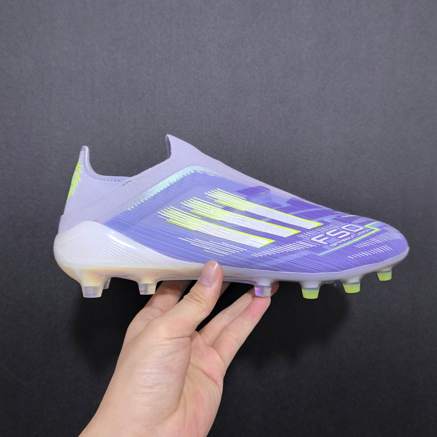 F50 LACELESS