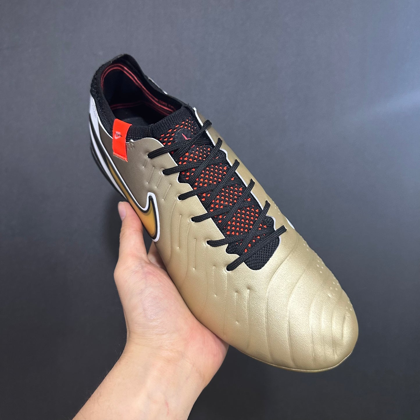 LEGEND 10 ELITE