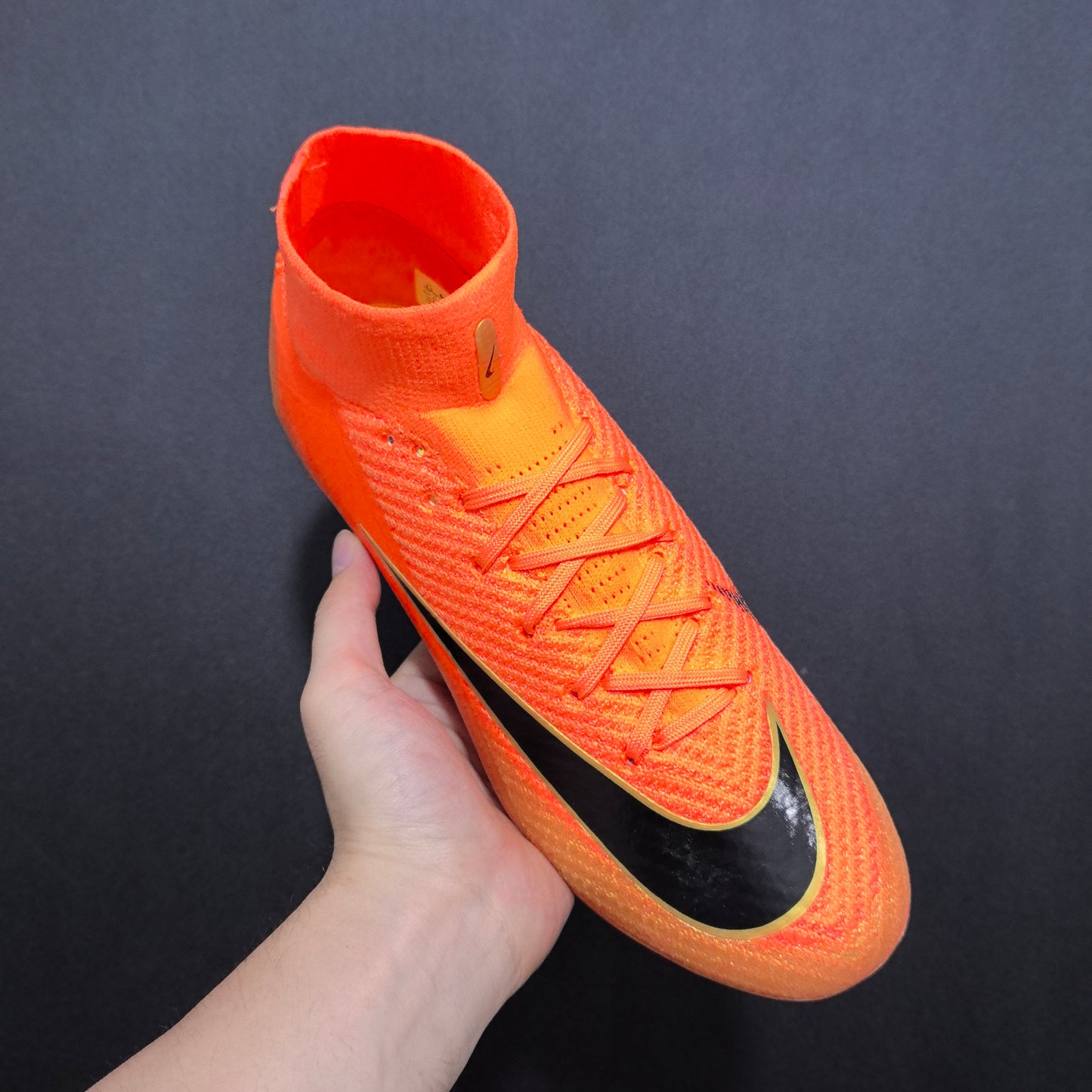 SUPERFLY 16