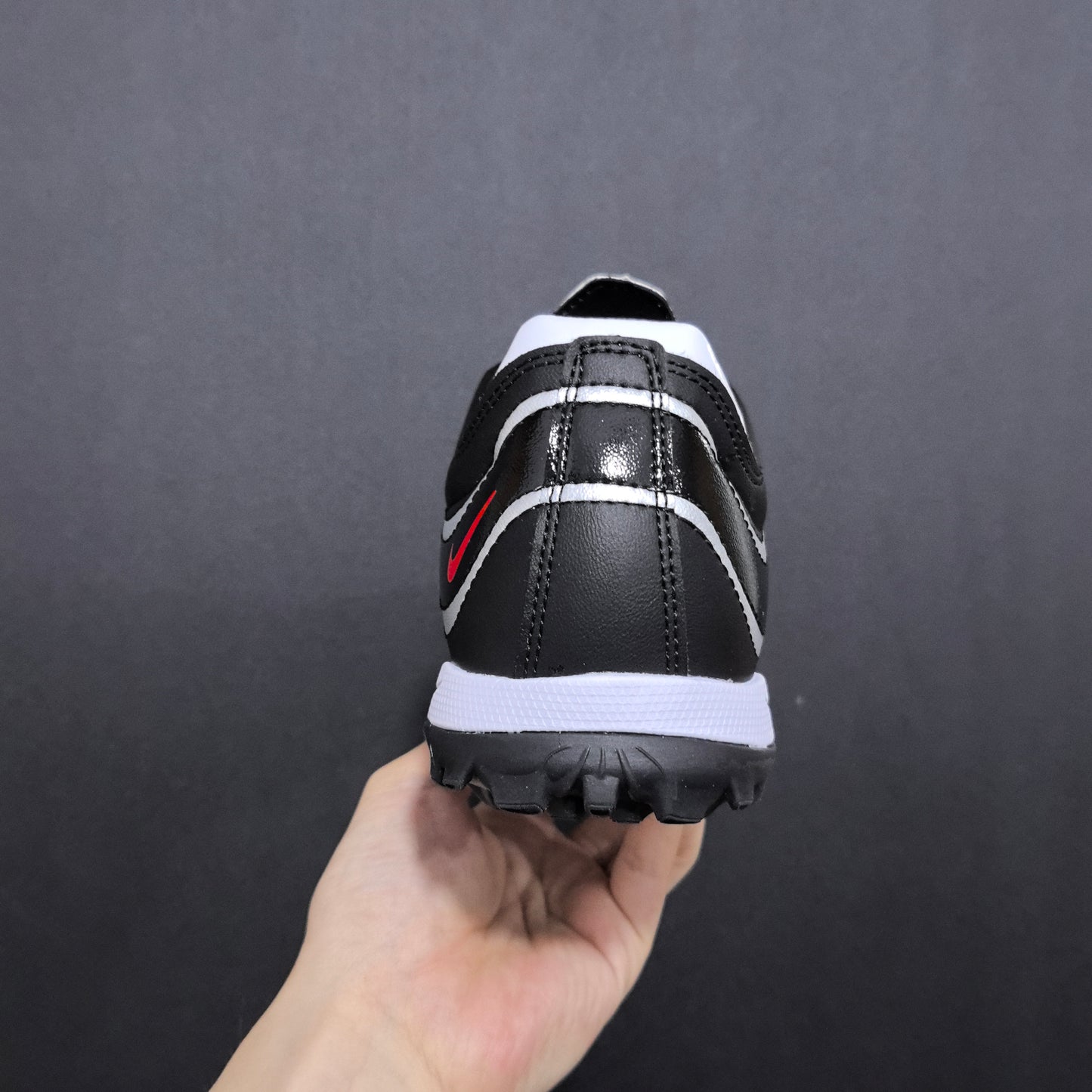 R9 MERCURIAL