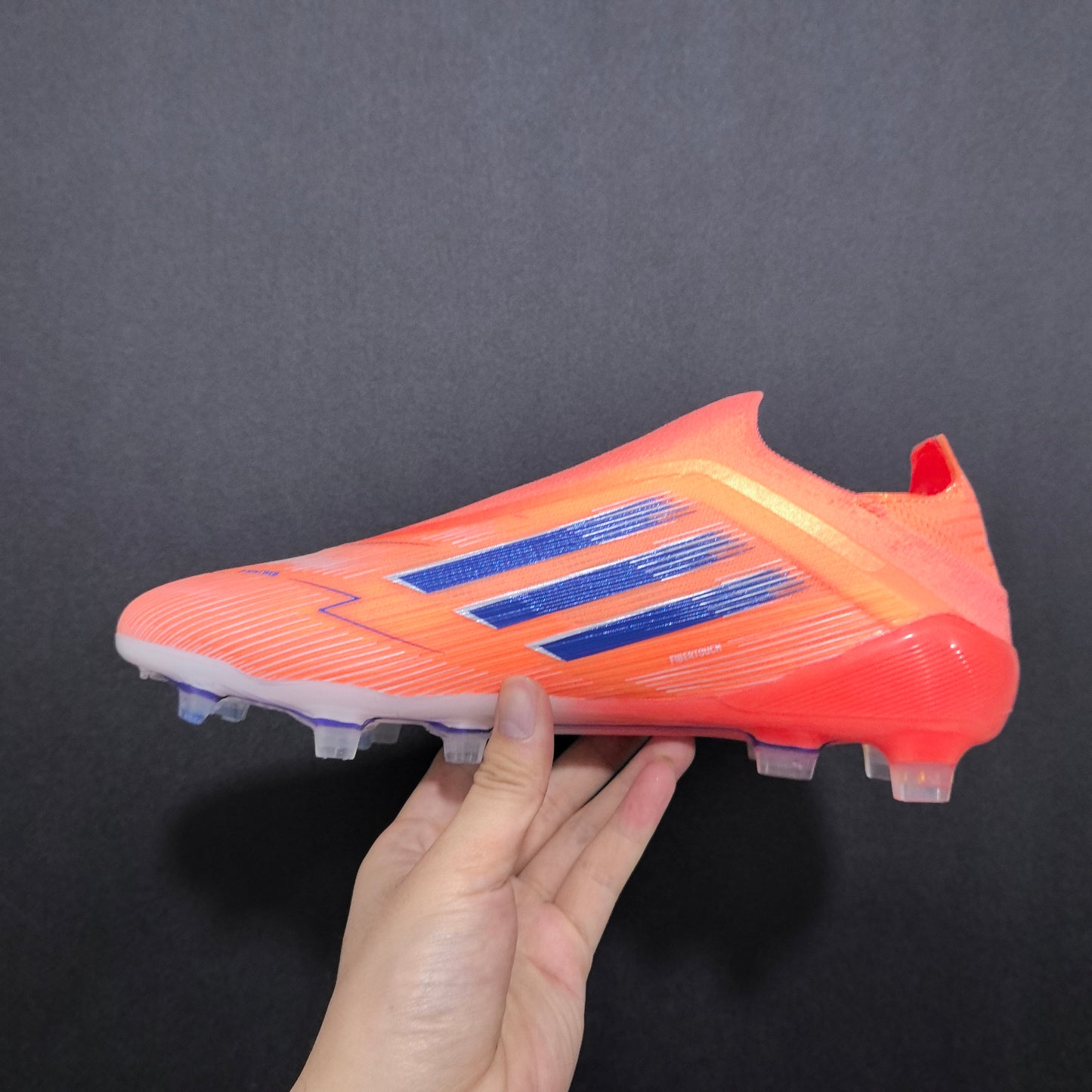F50 LACELESS