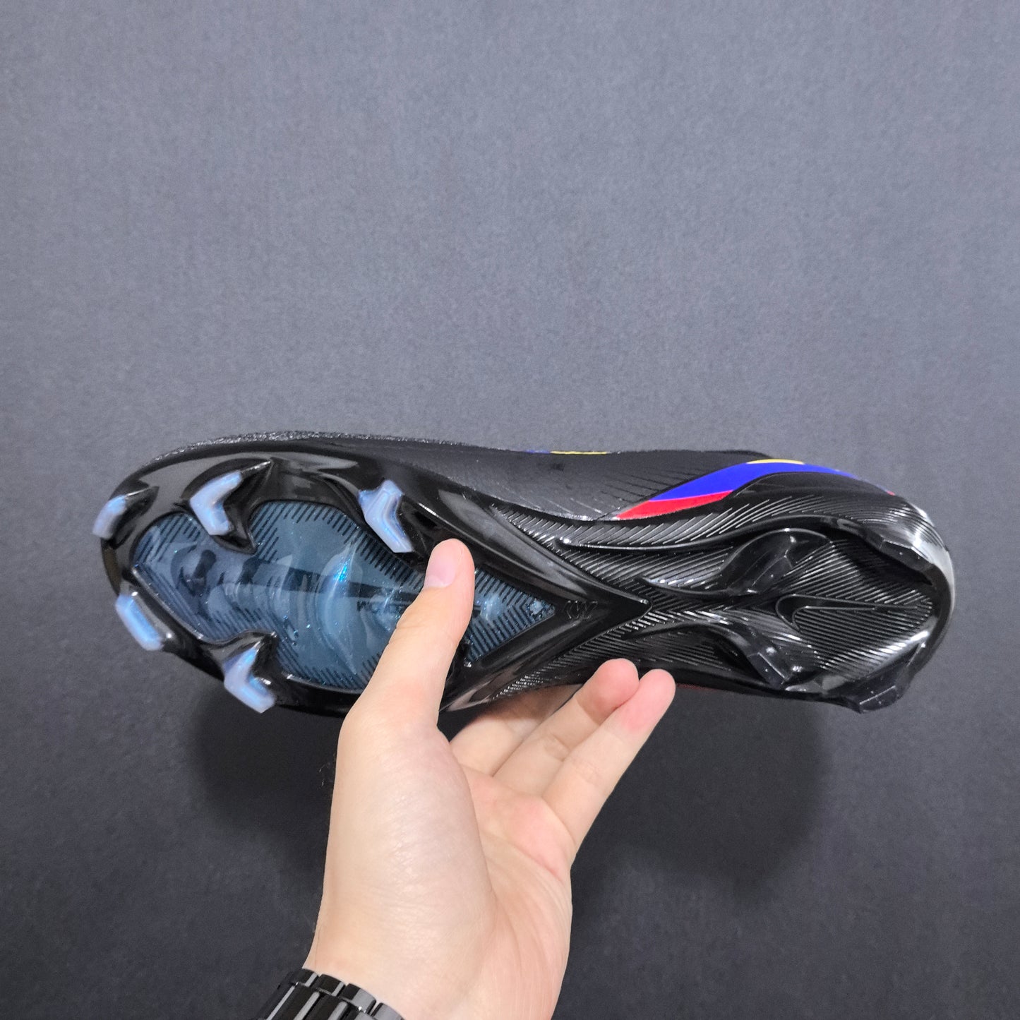 SUPERFLY 16