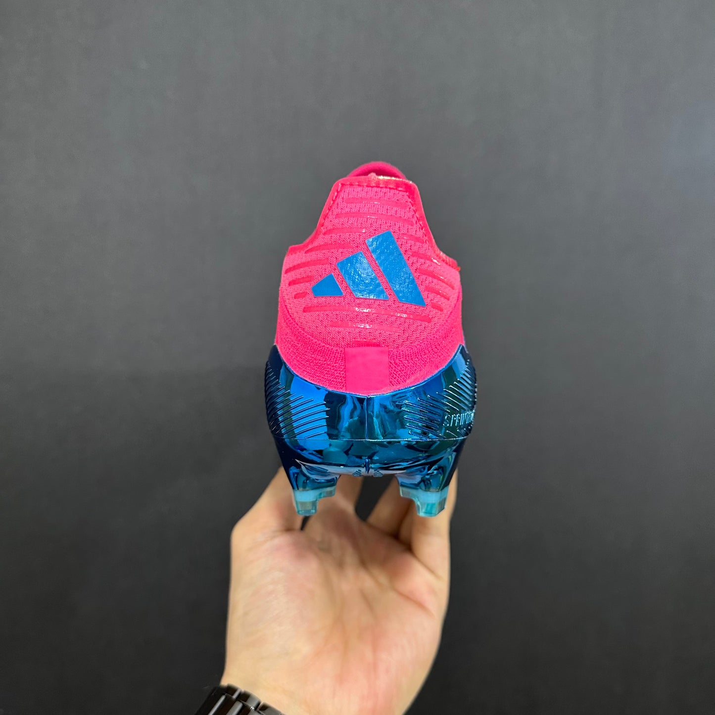 F50+ LACELESS