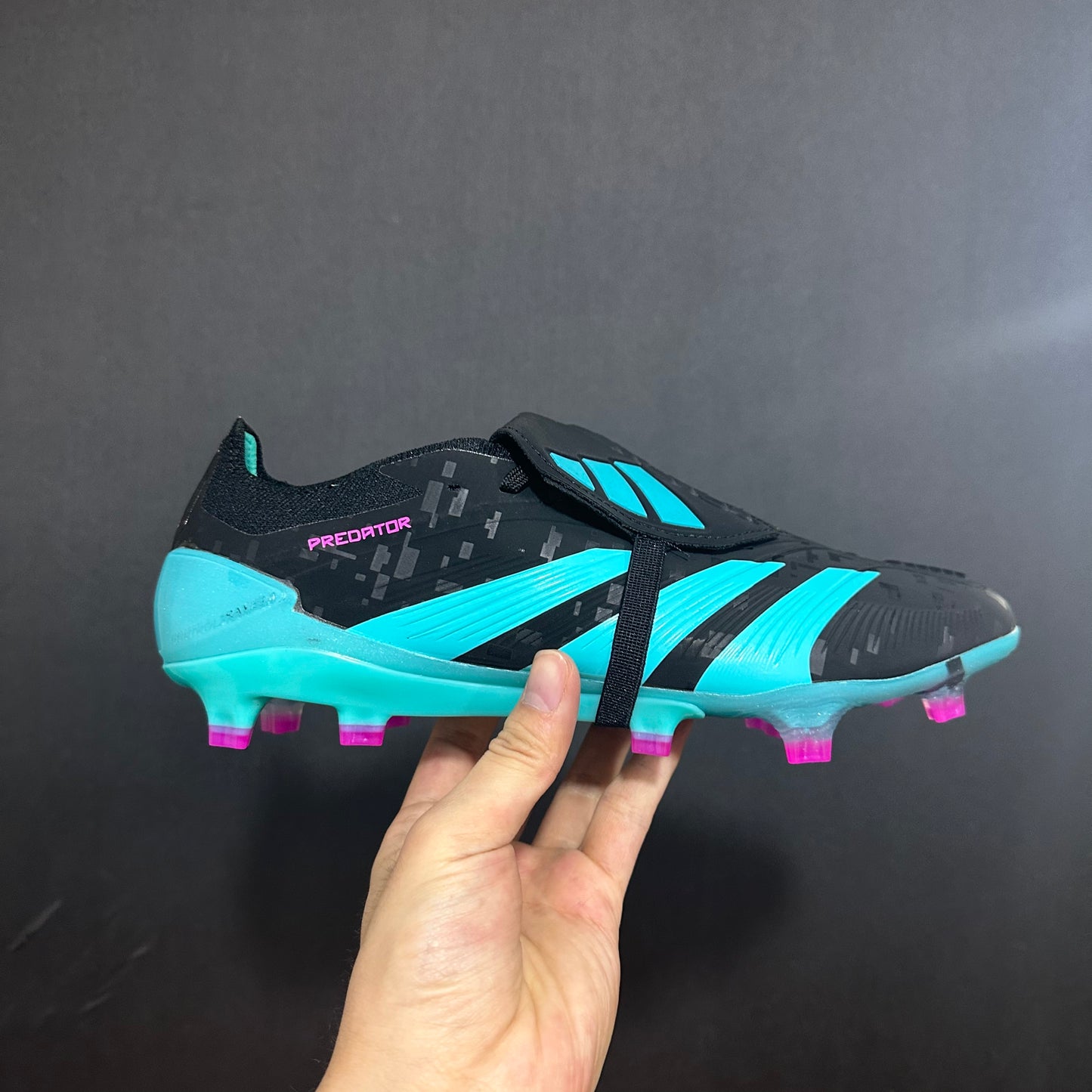 ELITE TONGUE 24