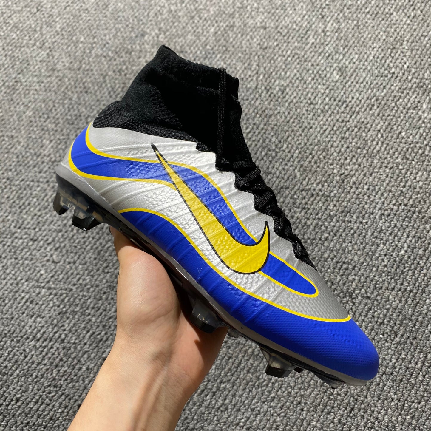 SUPERFLY 4