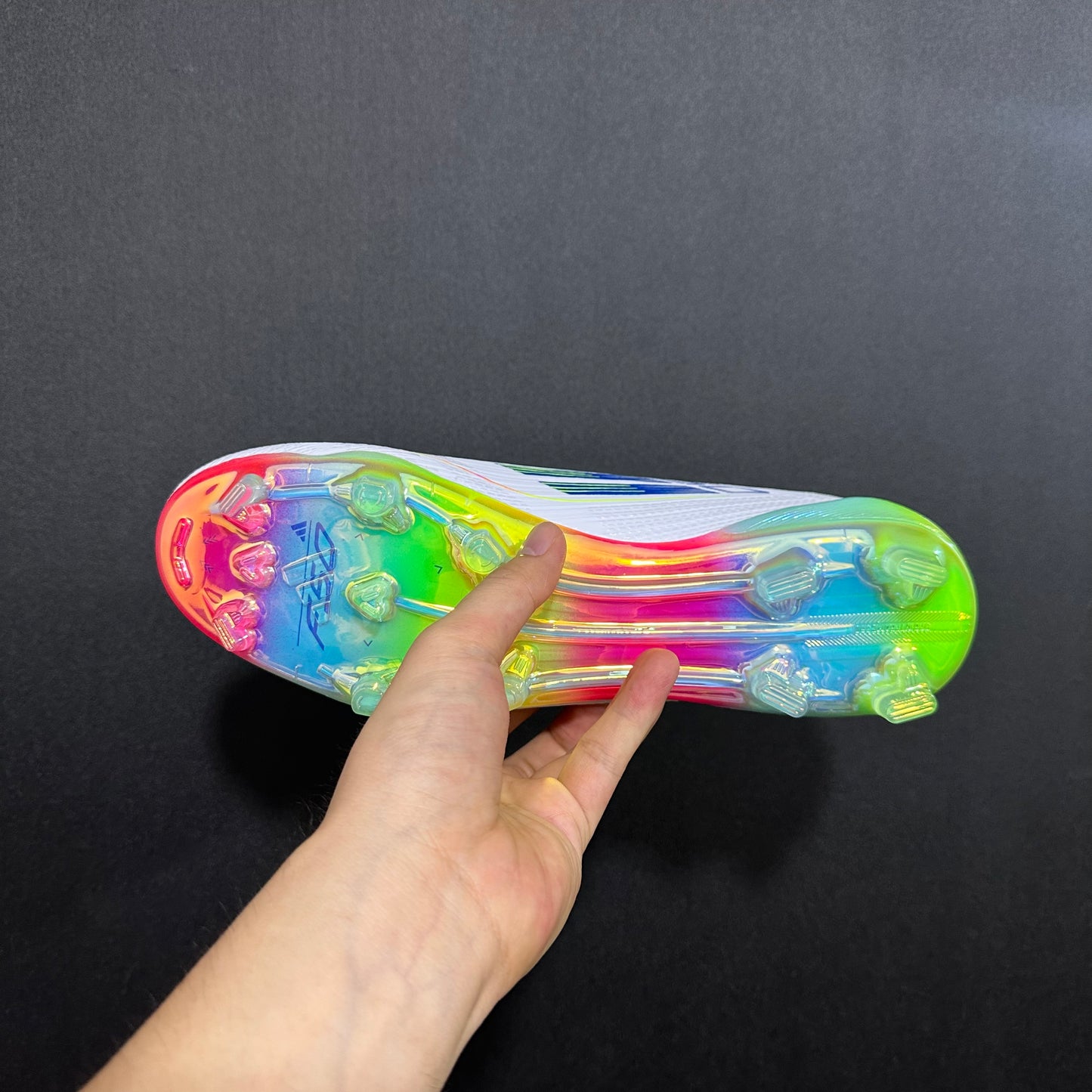 F50 LACELESS