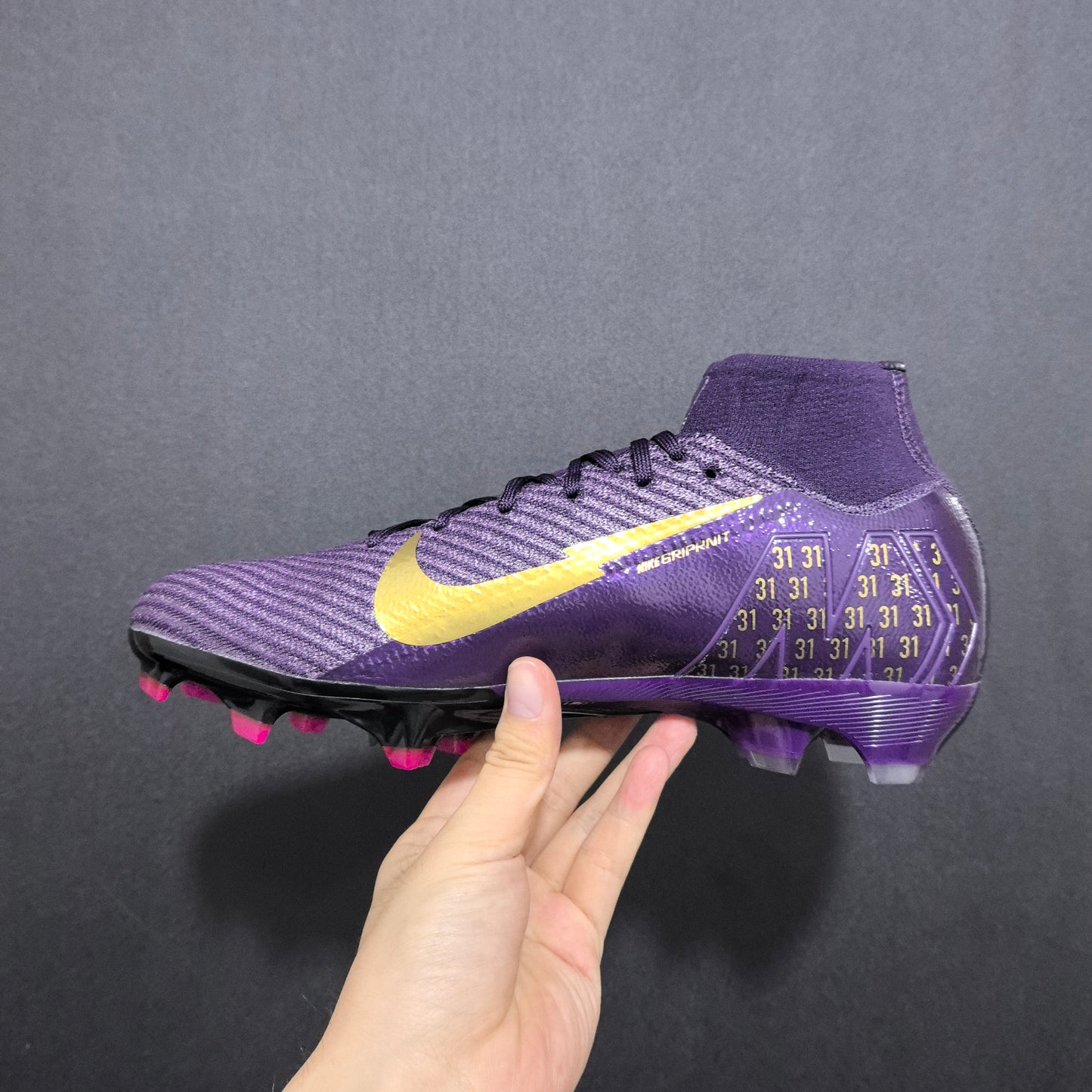 SUPERFLY 16