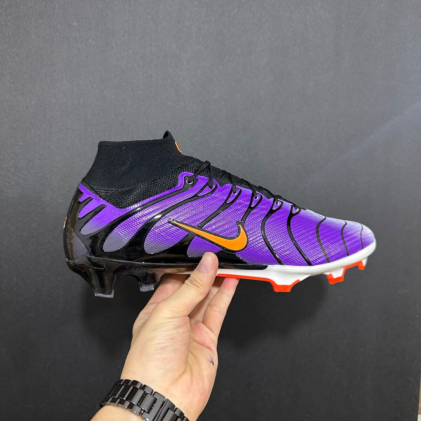SUPERFLY 9