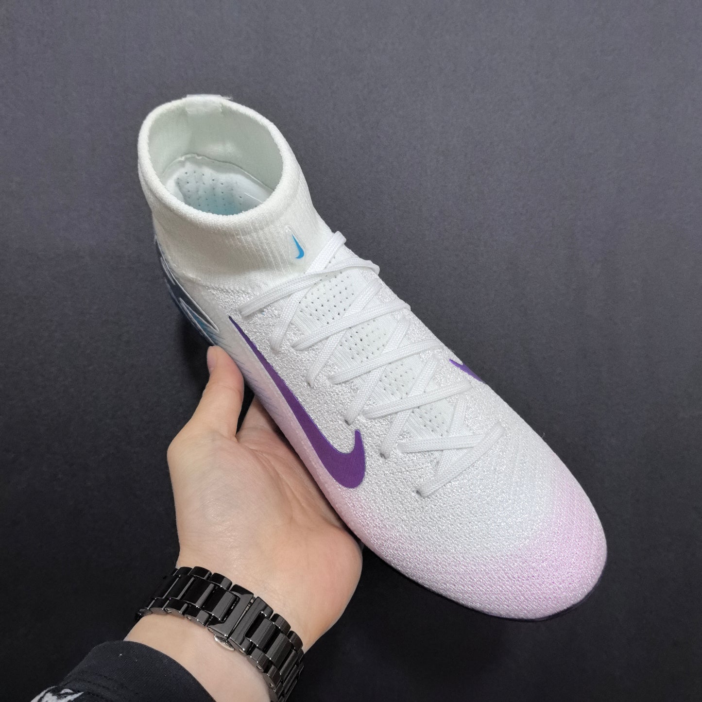 SUPERFLY 16