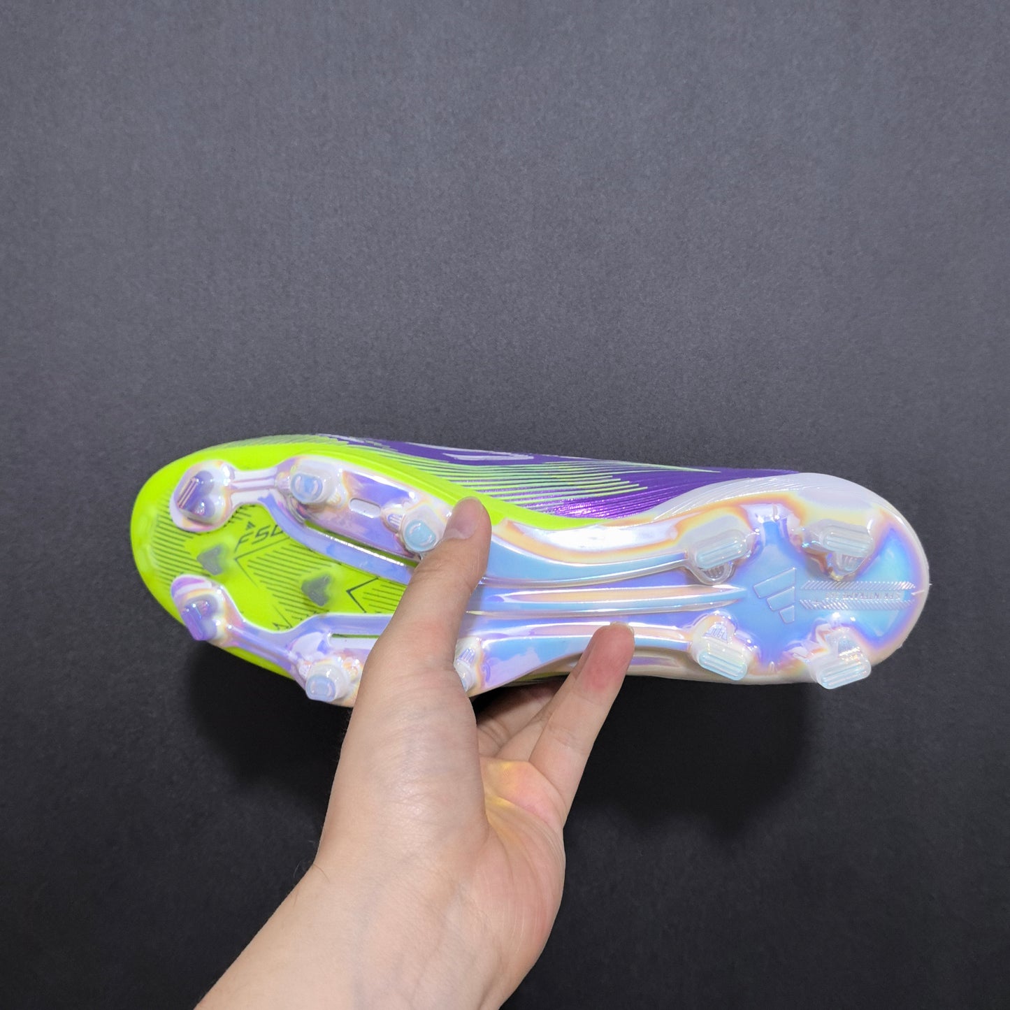 F50+ LACELESS