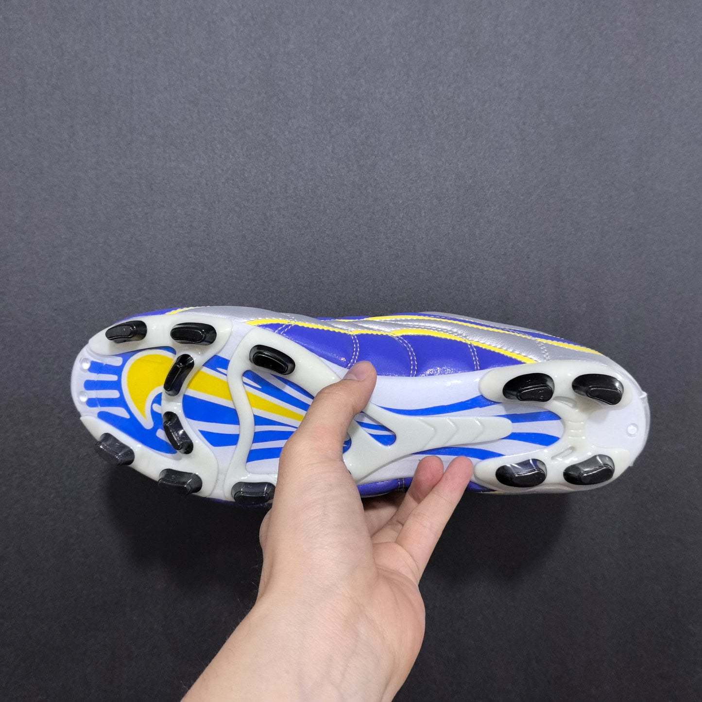 R9 MERCURIAL