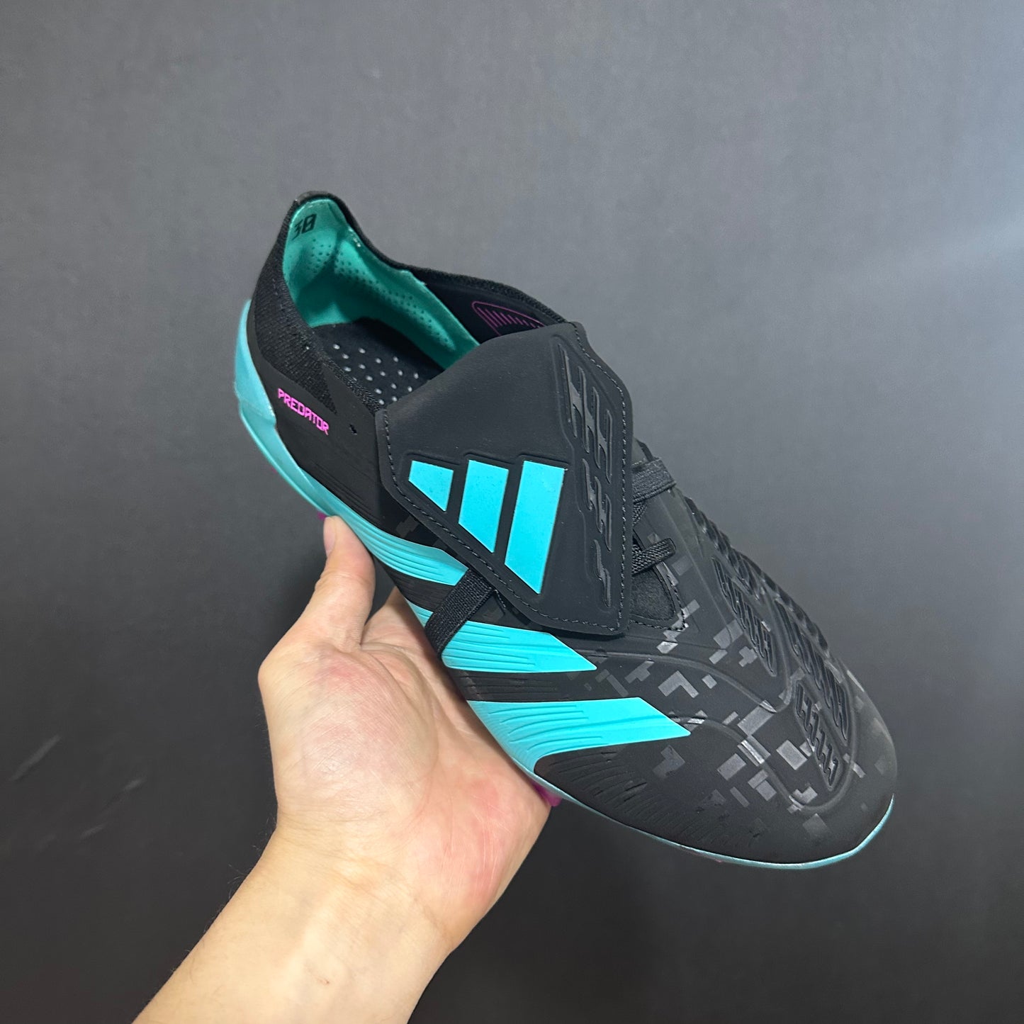 ELITE TONGUE 24