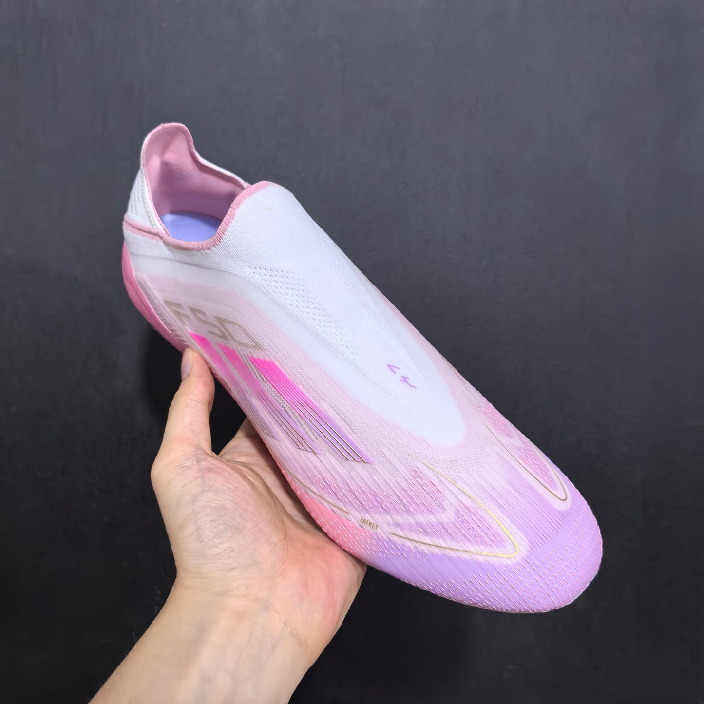 F50 LACELESS