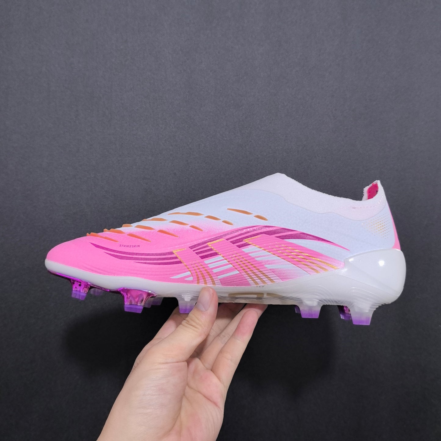 ELITE 25 LACELESS