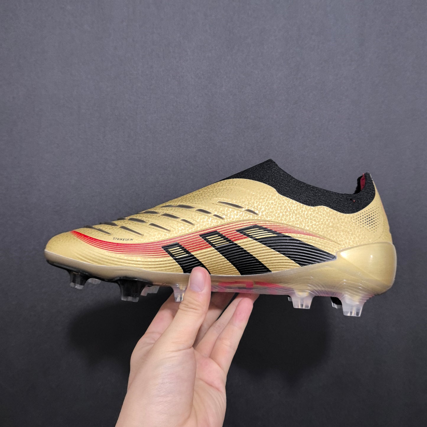 ELITE 25 LACELESS