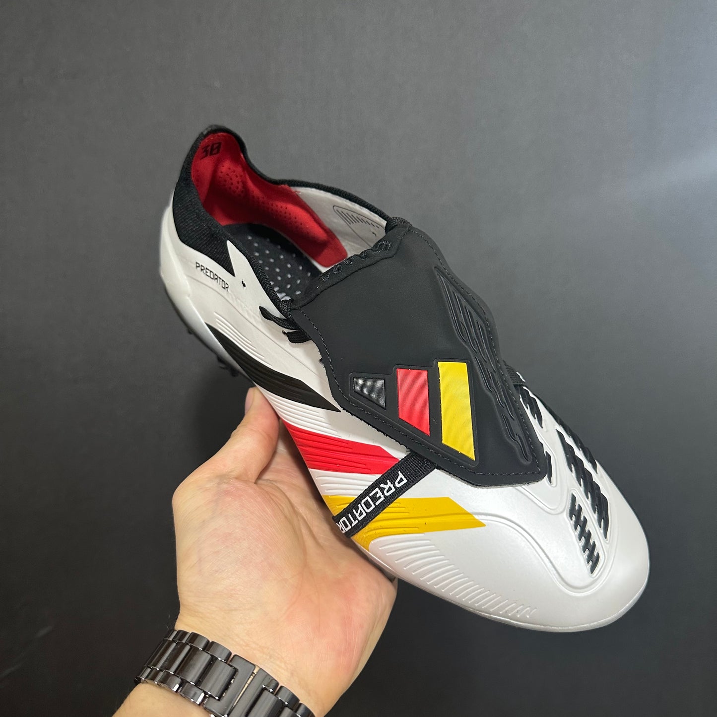 ELITE TONGUE 24