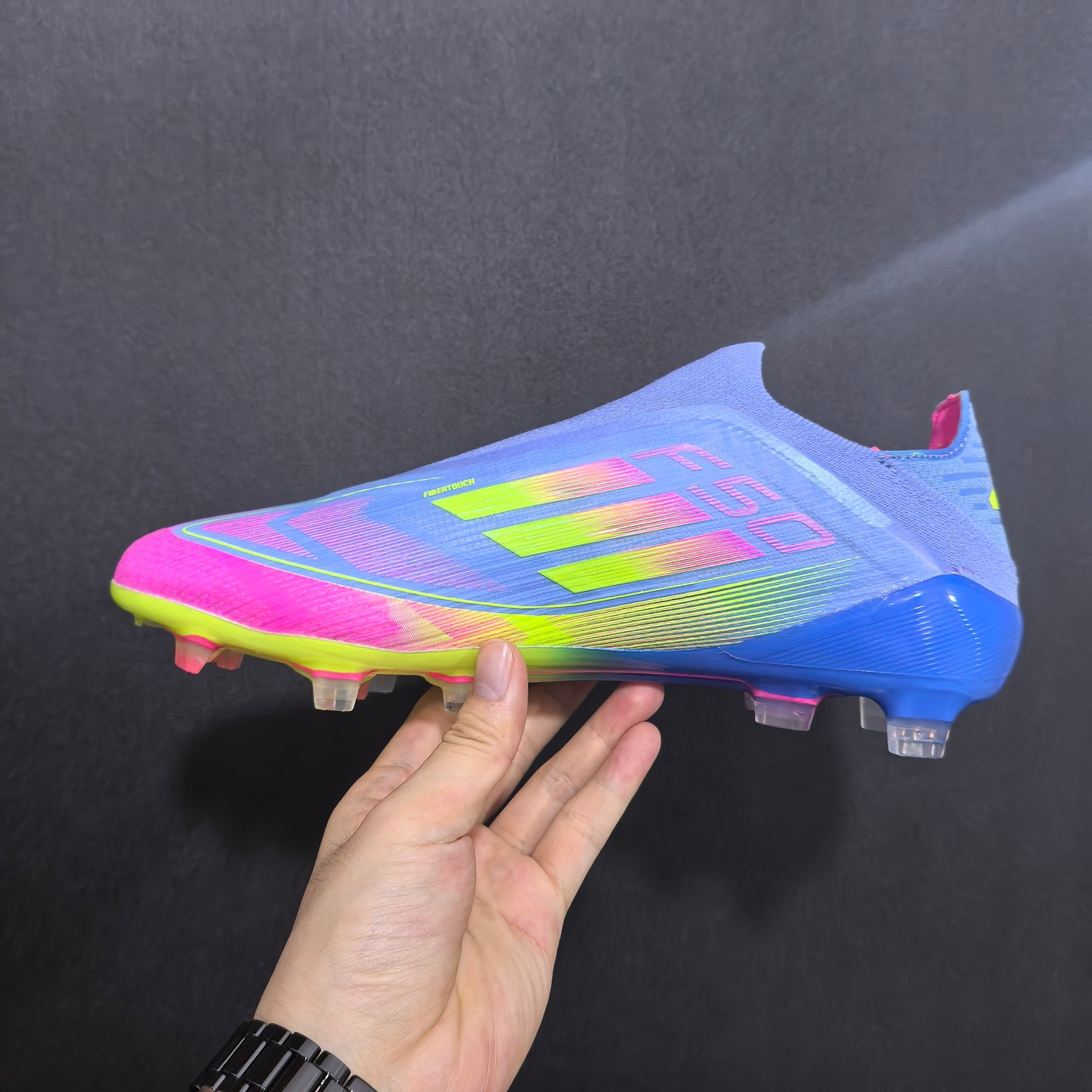 F50 LACELESS